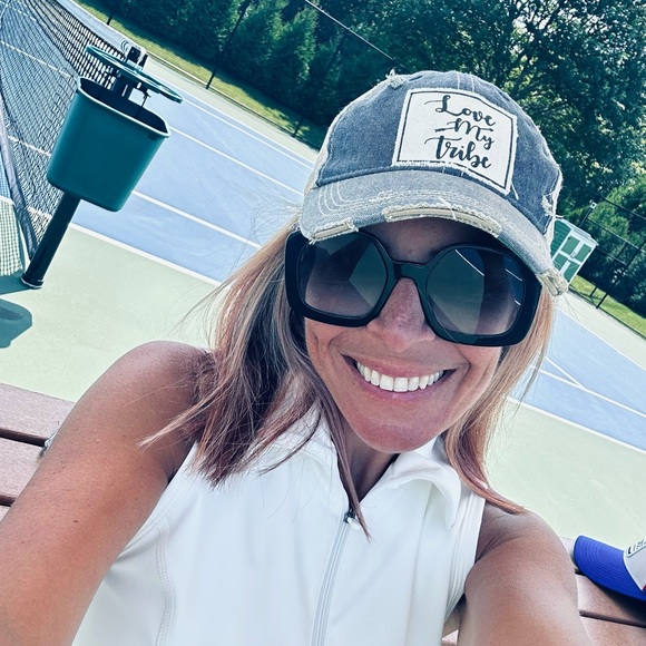 Meet your Posher, Marisa - Picture 4 of 11